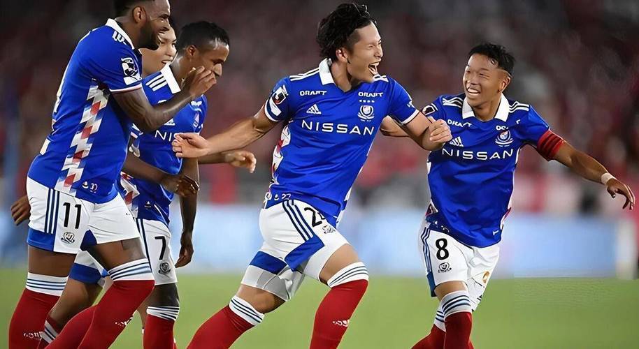 福勒姆遭遇惨败局势深陷保级泥沼
