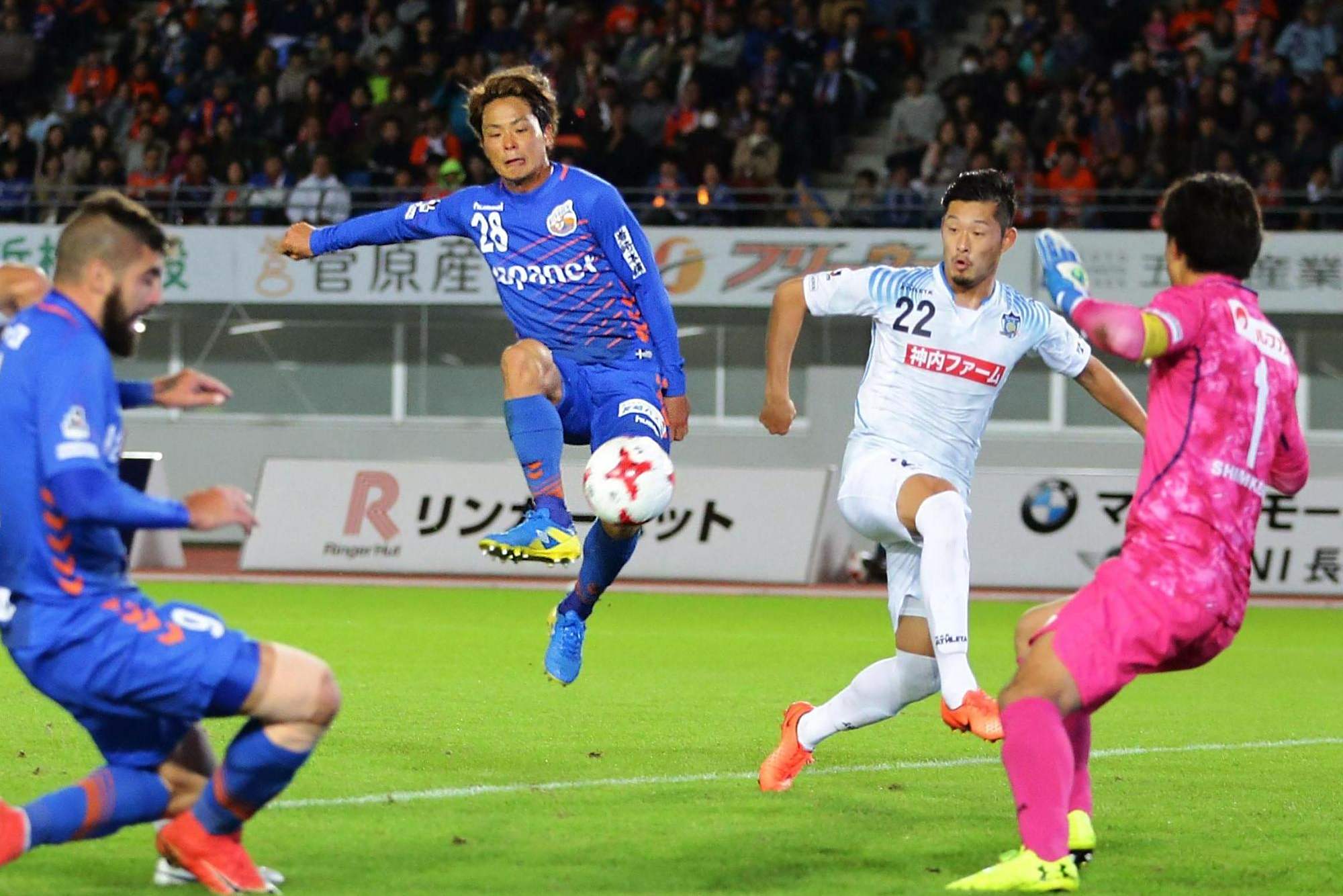 九游体育-东京FC主场大胜,成功晋级下一轮比赛