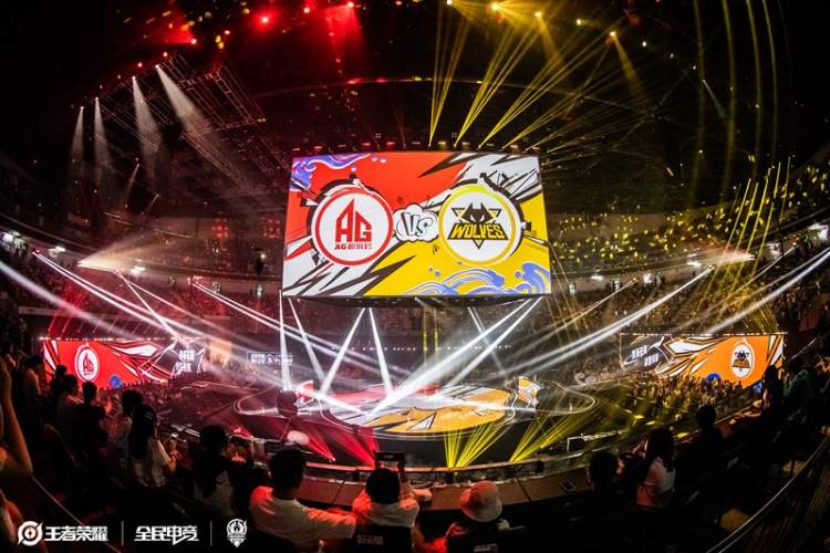 状元队与挑战者对垒,场上风云再起 状元队与挑战者对垒,场上风云再起